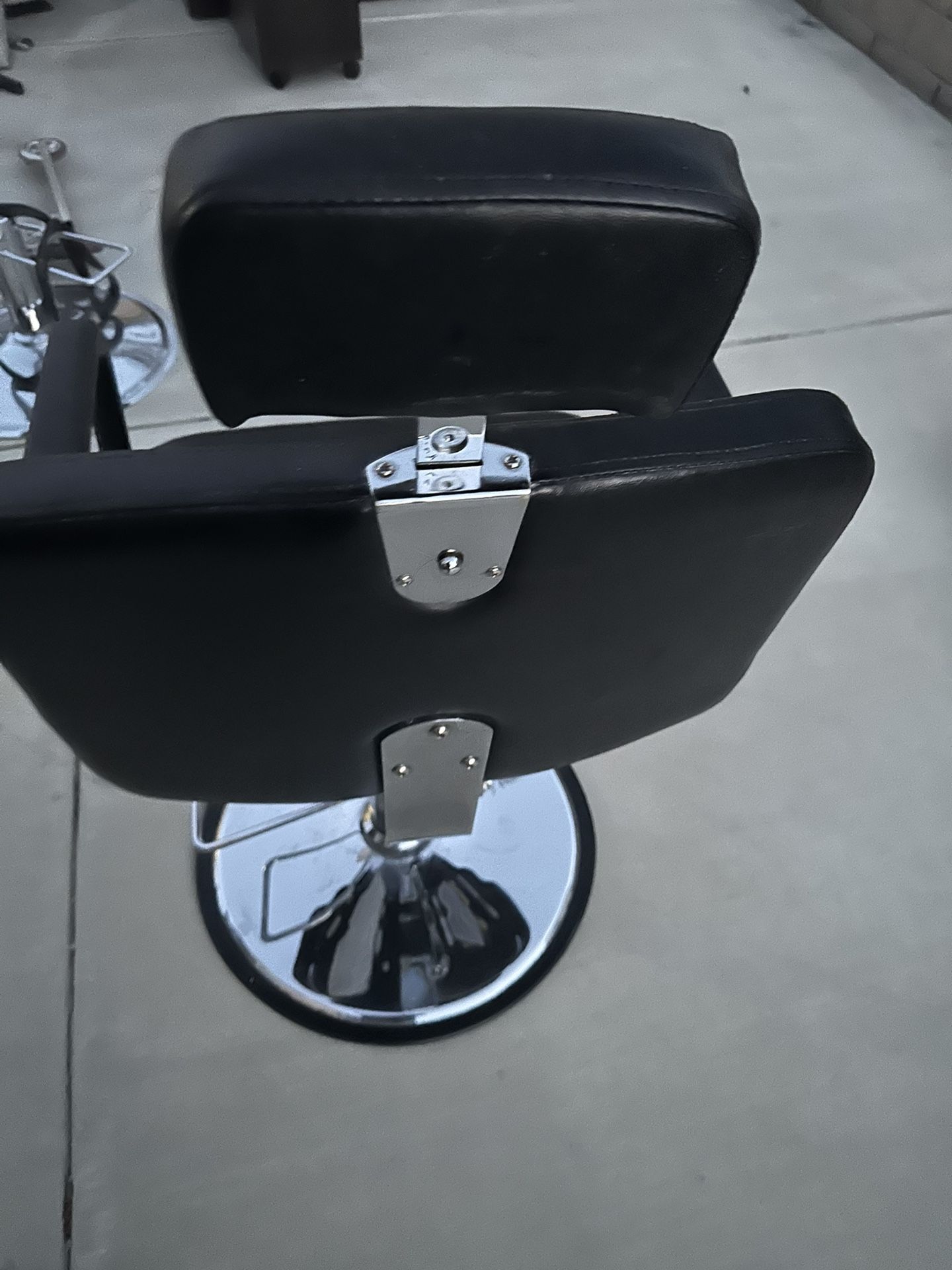 Salon chairs for Sale in Palmdale, CA OfferUp