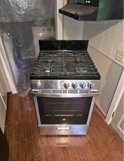 GE freestanding gas range