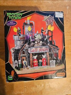 Halloween Lemax Spooky Town Last Ditch Gas & Salvage