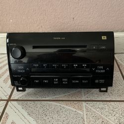 Toyota Tundra Sequoia Radio MP3 6 Disc CD Changer 86120-0C191