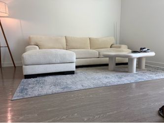 Sofa, carpet, coffee table