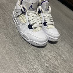 Jordan 4 Metallic Purple 