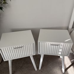 Small white nightstands 22” H