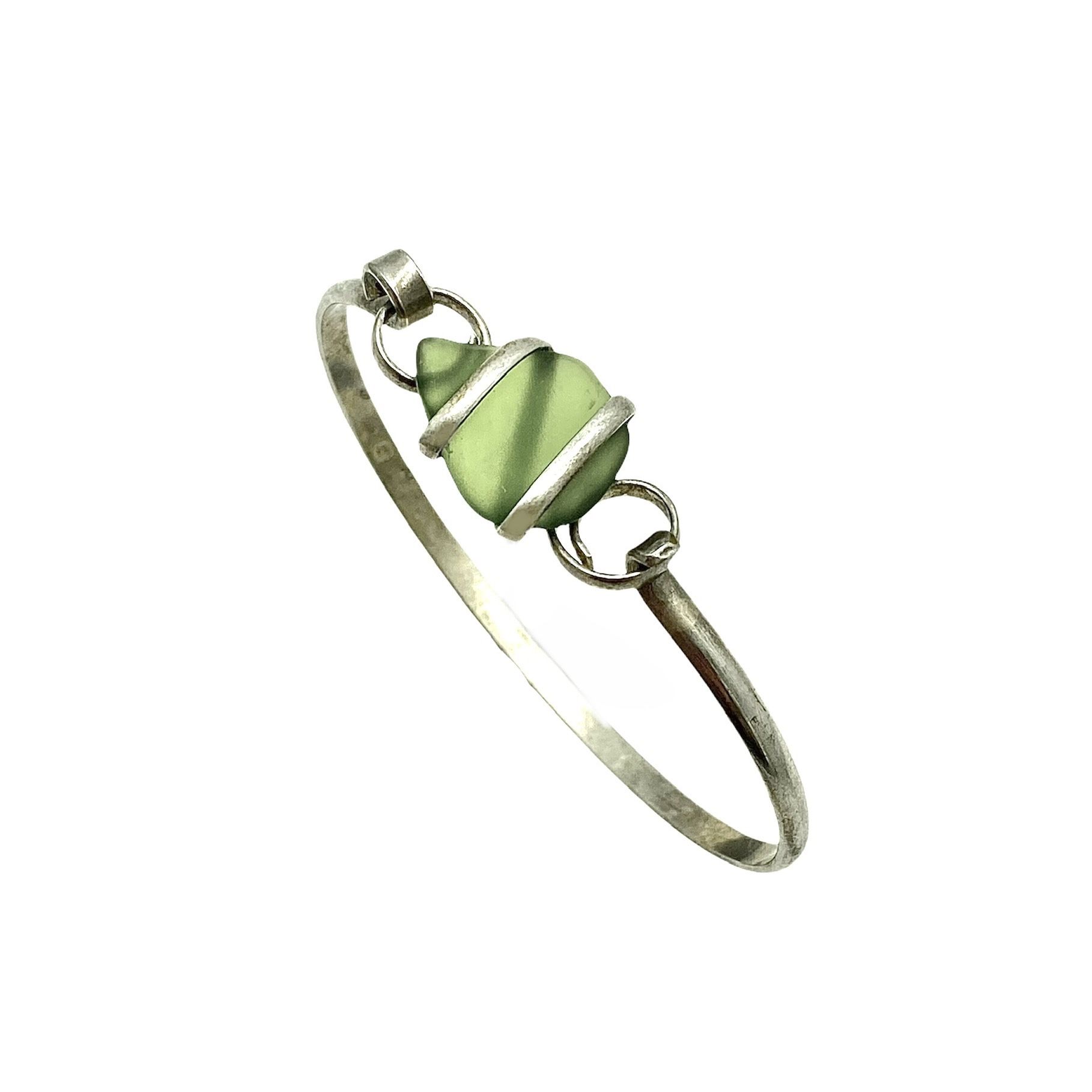 Olive Green Sea Glass Alpaca Woman Bangle - 80s Style Minimalist Mackintosh Bracelet - Retro Vintage Style Fashion Jewelry Accessory
