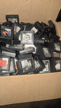 Hat pin 📌 so many different styles all for sale together full box