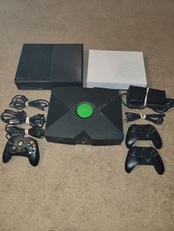 Amazing XBox Console Bundle
