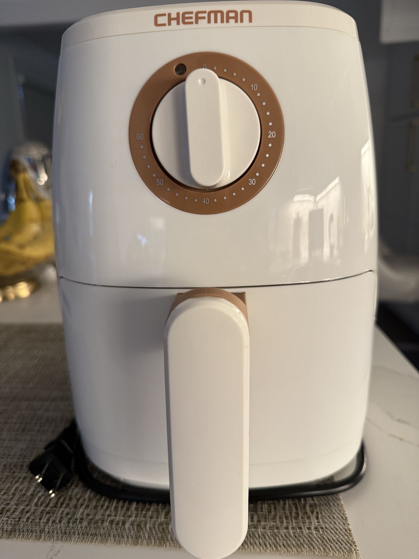 Air fryer by Chefman