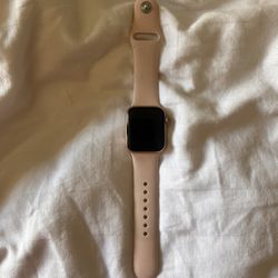 series 5 rose gold apple watch 