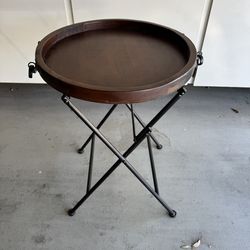 Set of 2 - Black round Large Wood End Tables