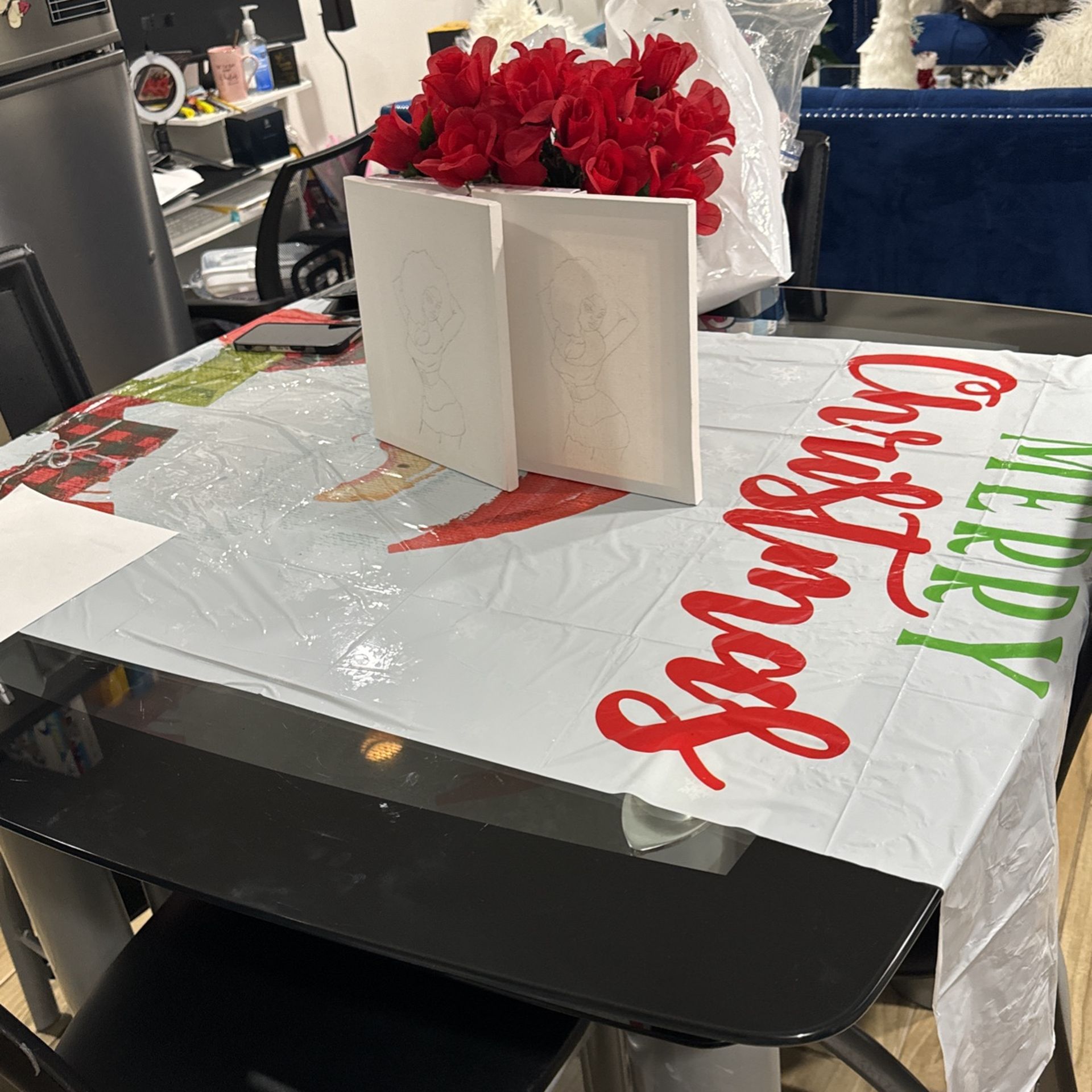 Kitchen Table And 4 Chairs 