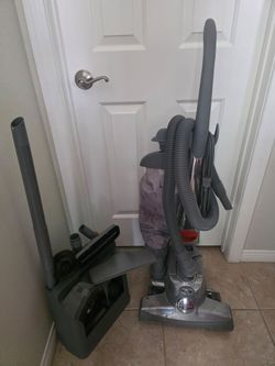 Kirby upright vacumm