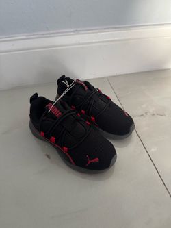 Boys sneakers