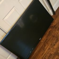 43" Flat Screen TV  $150