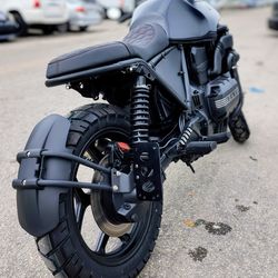Custom BMW K75 Scrambler