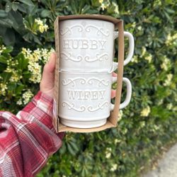 Hubby & Wifey Mug Set