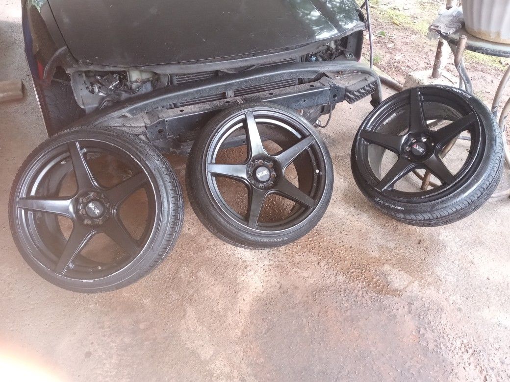 Free 3 xxr wheels 17s Need Them Gone