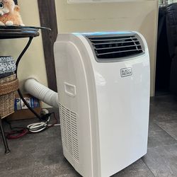 The Black and Decker Portable Air Conditioner Is on Sale