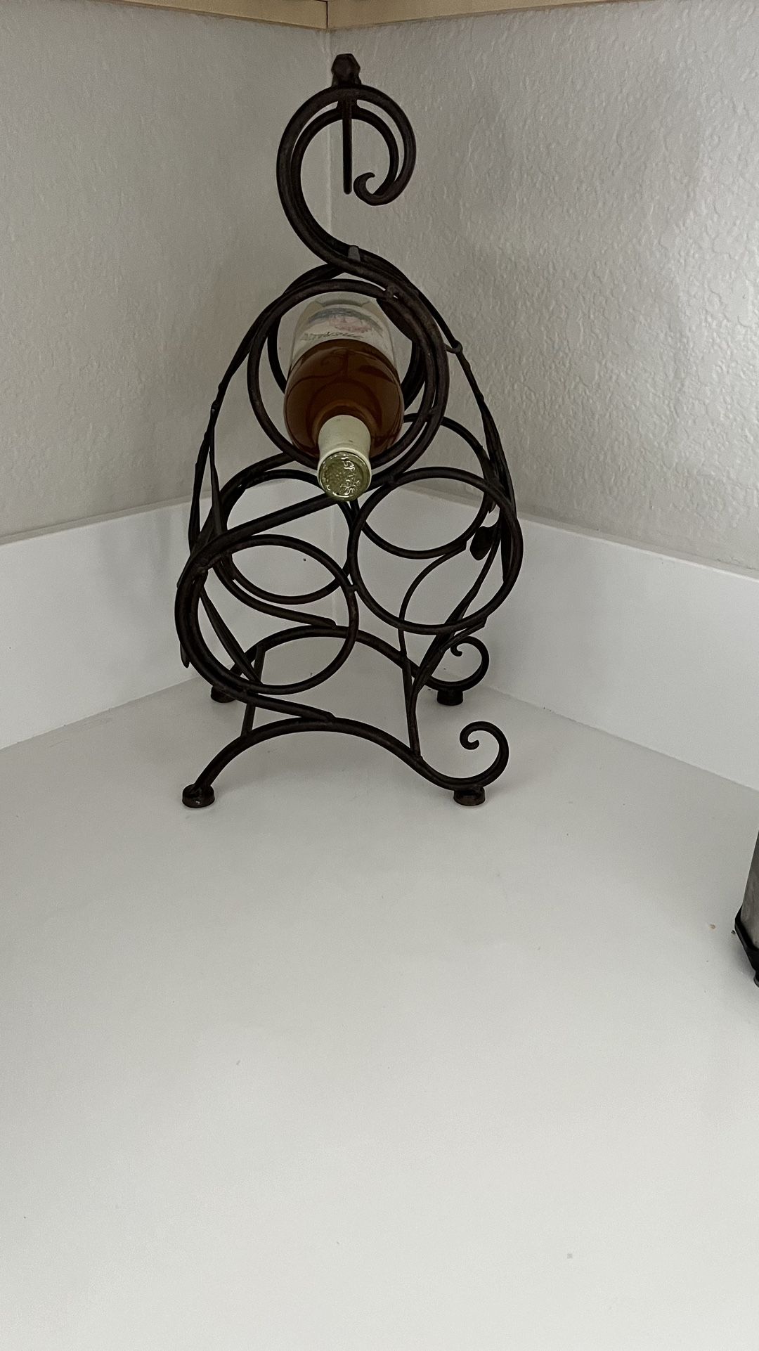3 Bottle Wine Holder