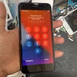 iPhone 8 Plus Unlocked 