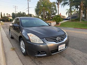 2012 Nissan Altima S Runs 35MPG Tags Clean Title