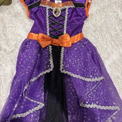 Girl Disney Halloween 