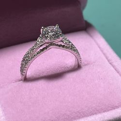 14k white Gold Engagement Ring With Moissanite Stone 