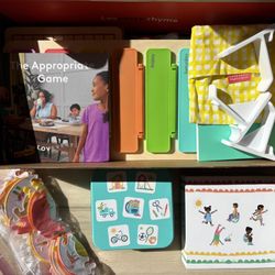 Lovevery Play Kit - The Examiner Play Kit