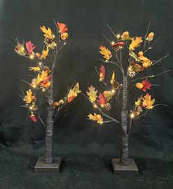 Thanksgiving/Fall LED Tree NEW 