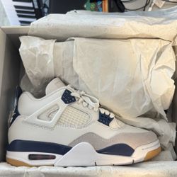 Air Jordan 4 Nike Sb Navy Size 5.5