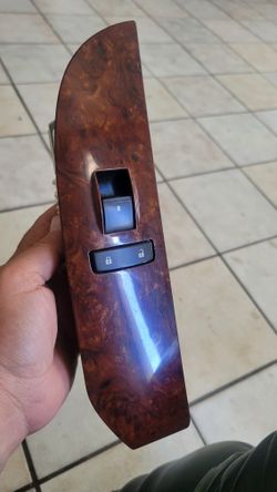 2007-2009 Tahoe Yukon Available Escalade, Windows Switch 