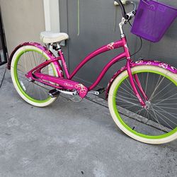 Electra Beach Cruiser 3  speeds