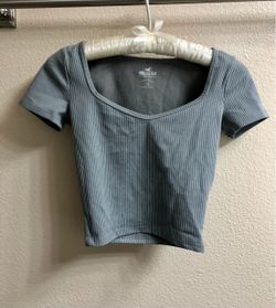 Hollister crop top