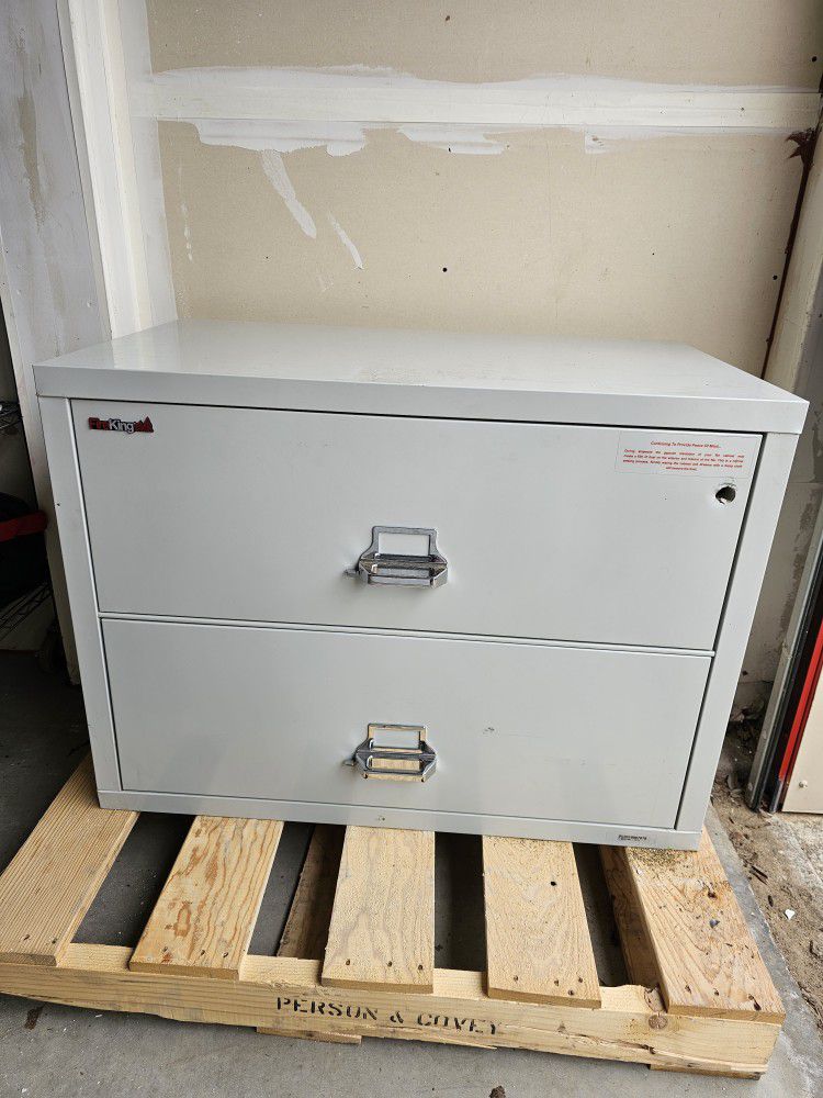 Fireking 2-Drawer Lateral File Cabinet (NO LOCK)