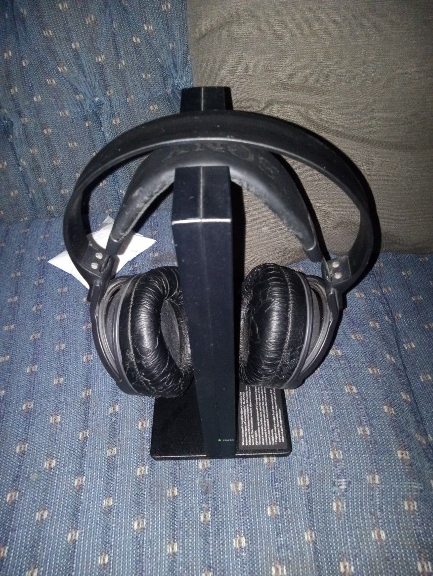 SONY WIRELESS HEADPHONES 