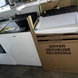 New Whirlpool Top Load Washer And Electric 220volt Dryer Set 
