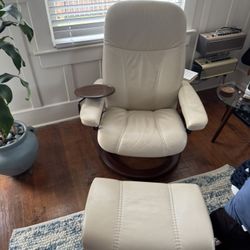 Stressless Chair And Ottoman From Scandinavian 