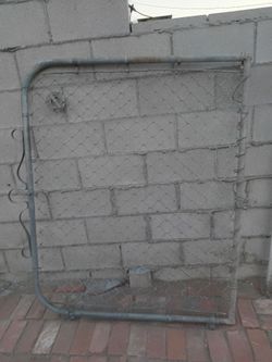 Puerta  25 cada una