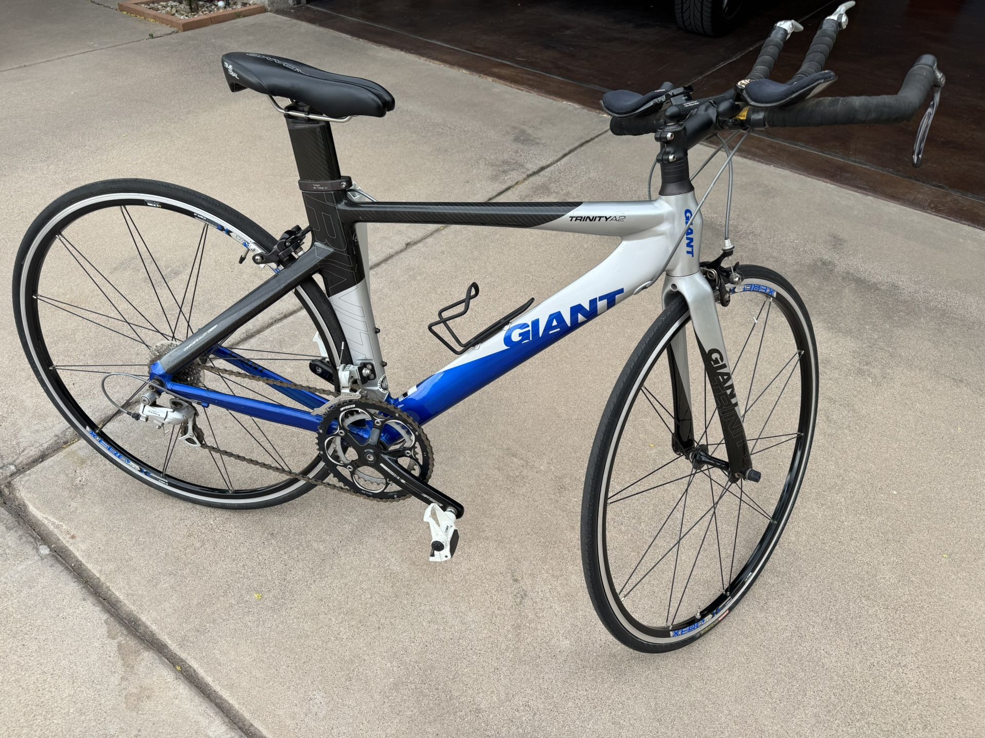 Giant Trinity A2 In Excellent Condition - $890