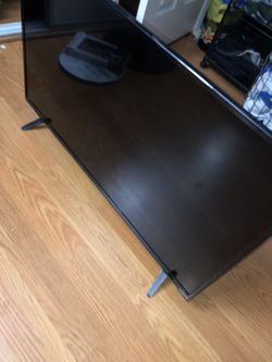 Vizio 32 inch 720p Smart TV