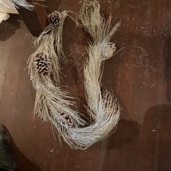 Set Of 2 Winter Garlands