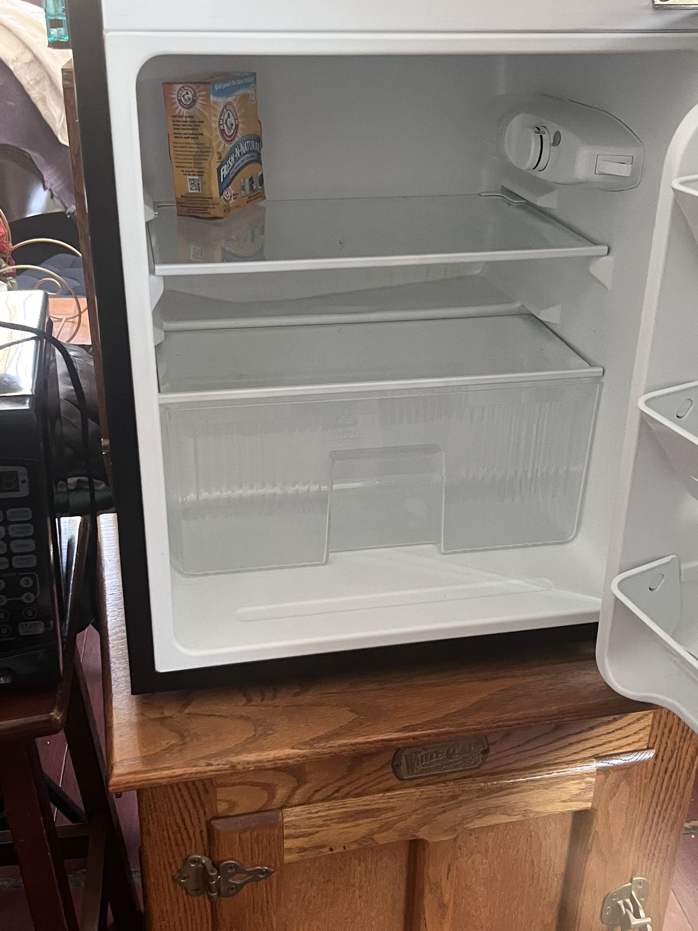 mini fridge artic king