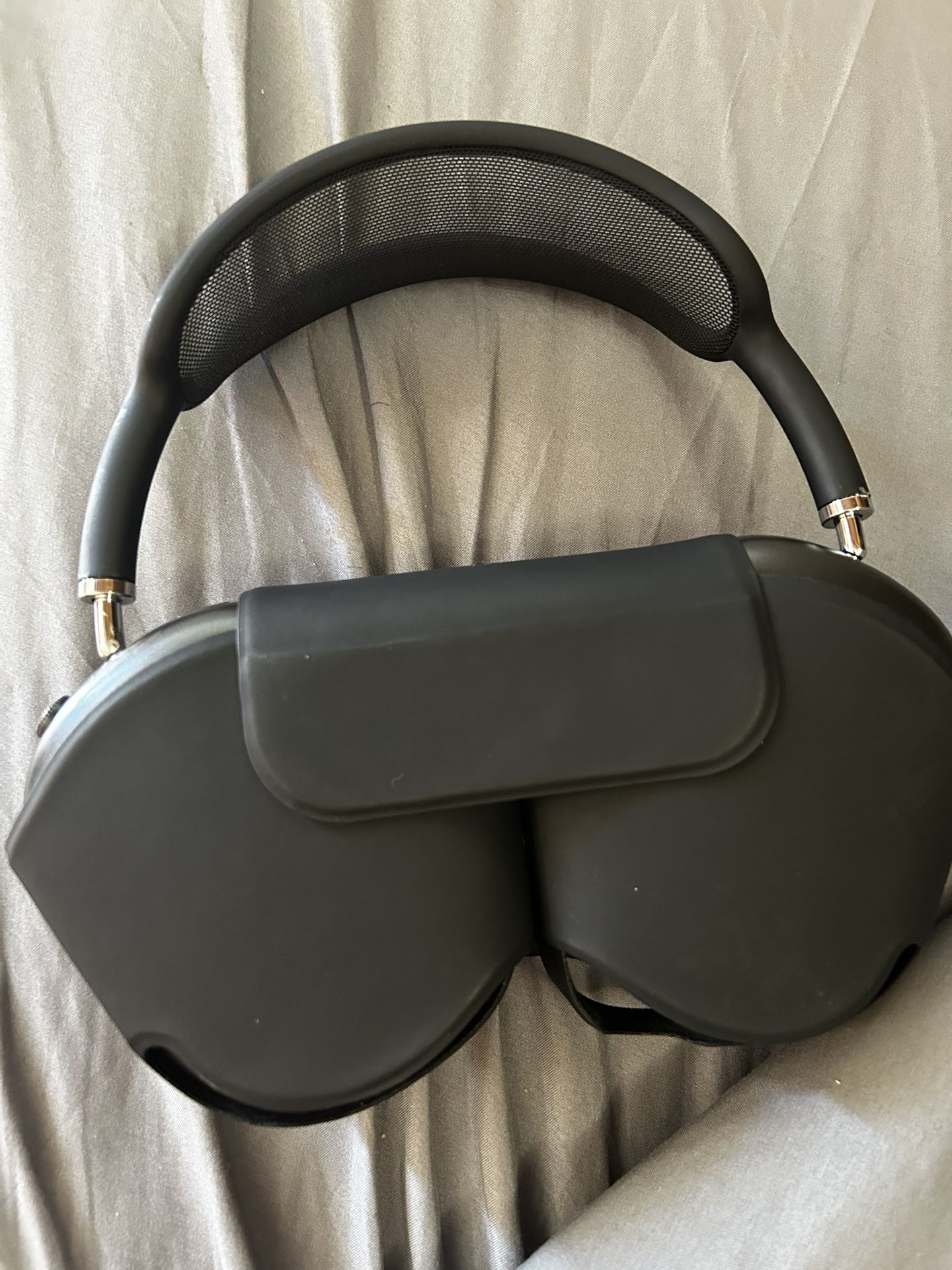 Apple Headphones