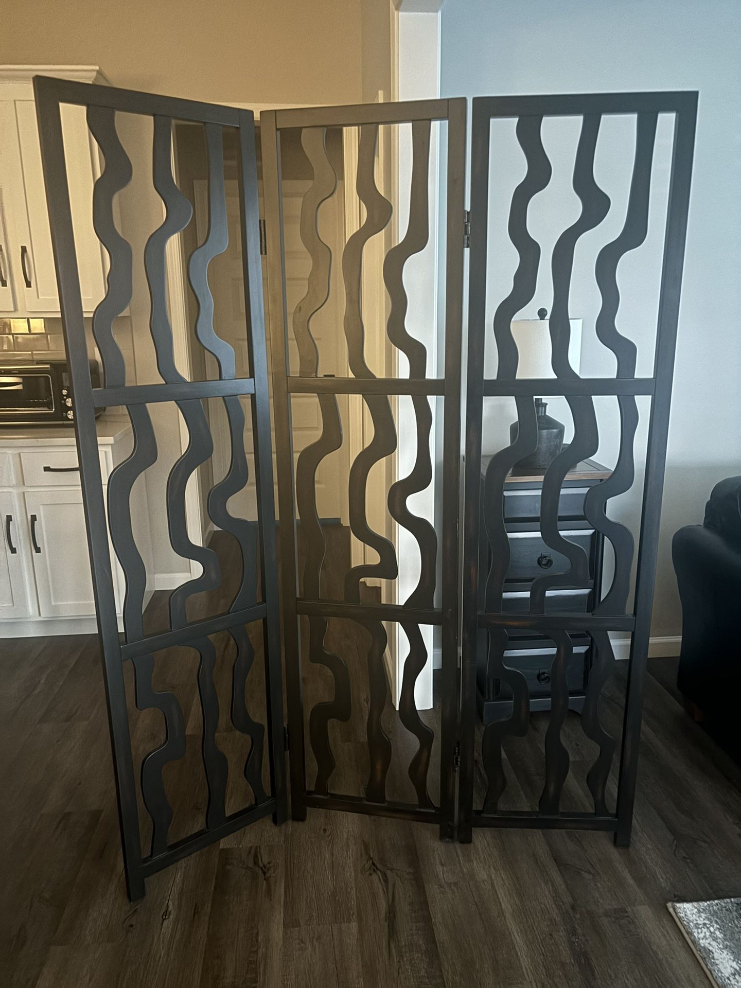 Reduced To Sell privacy divider screen