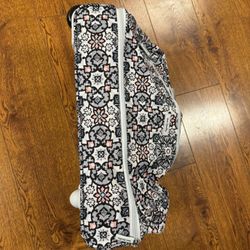 Vera Bradley Tote Bag Brand In Excellent Condition 