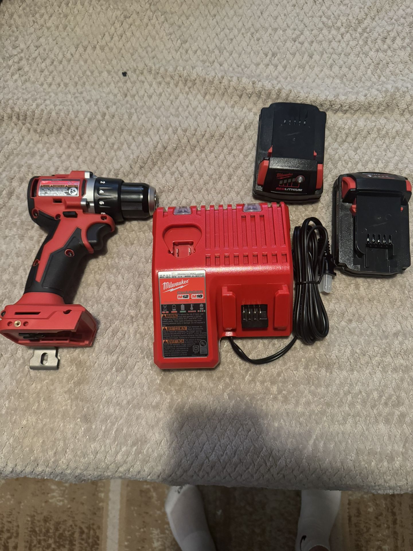 Milwaukee M18 Drill 2 Batteries Included With Charger