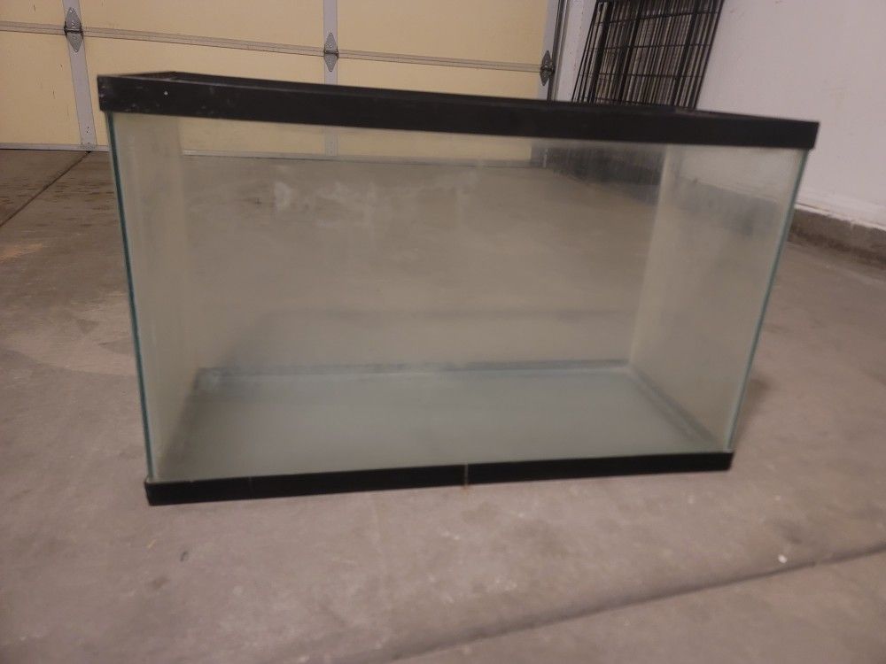 30 Gallon Fish Tank