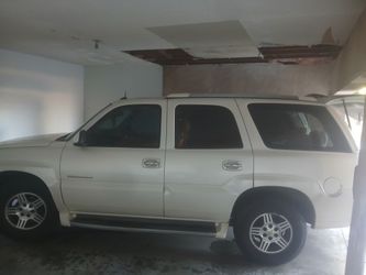 2003 Cadillac Escalade
