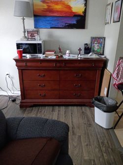 Dresser for clothes