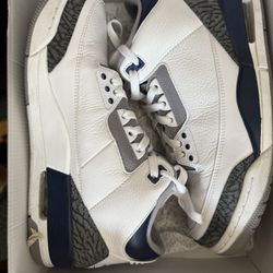 Jordan 4 Midnight navy 