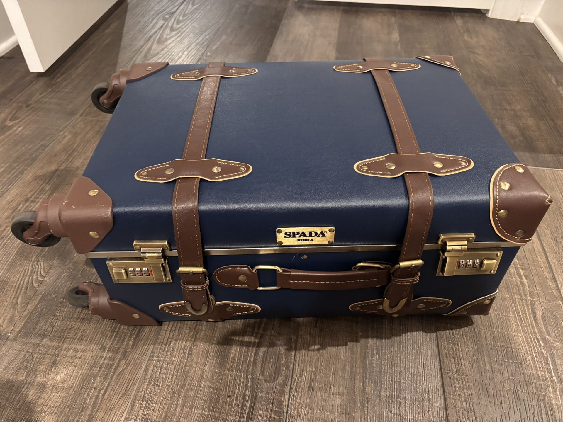 Spada Italian Carryon Luggage